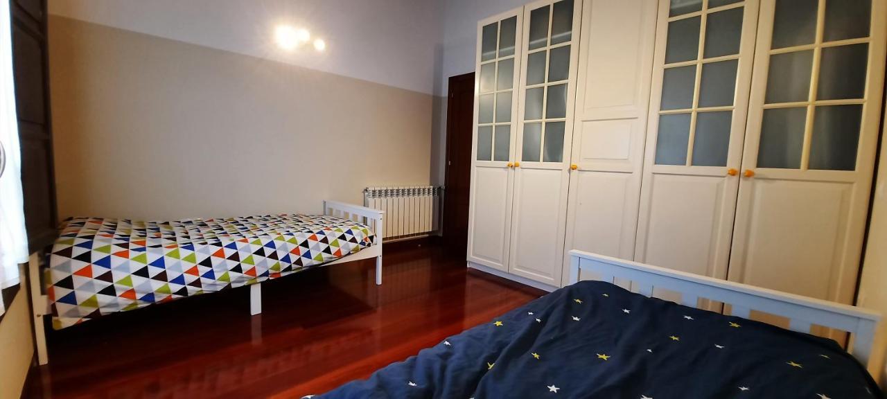 Casa En Sobarzo, Junto Al Parque De Cabarceno Villa Dış mekan fotoğraf