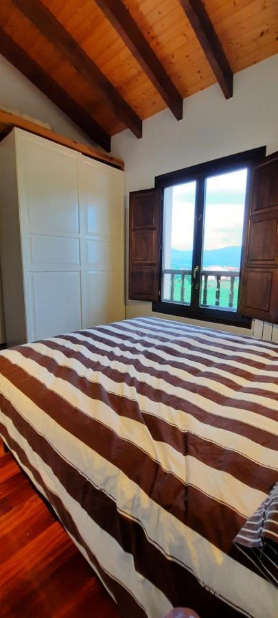 Casa En Sobarzo, Junto Al Parque De Cabarceno Villa Dış mekan fotoğraf
